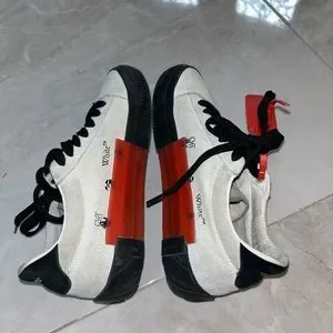 OFF-WHITE ホッフロリホッフヒルミュル OWIJ026S23FAB002 3232 Off-White c/o Virgil Abloh High-top sneakers for Men